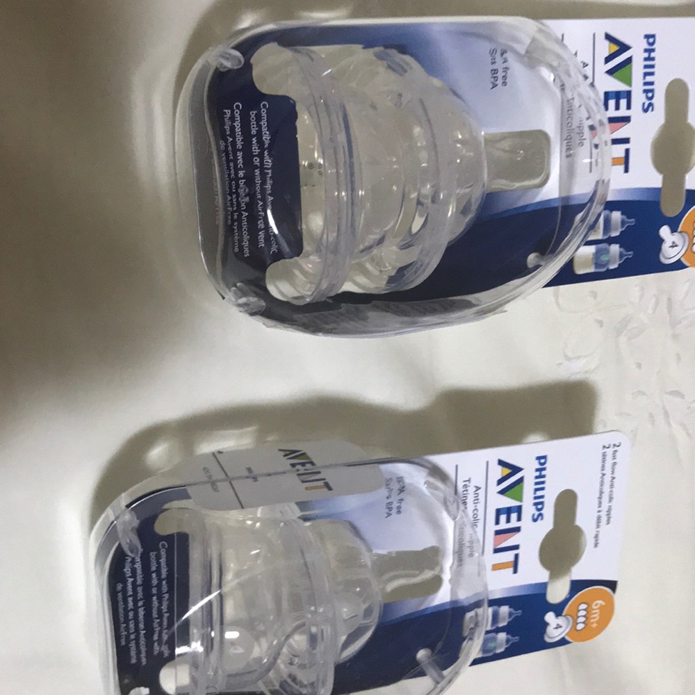 Avent 6+ anti colic nipples